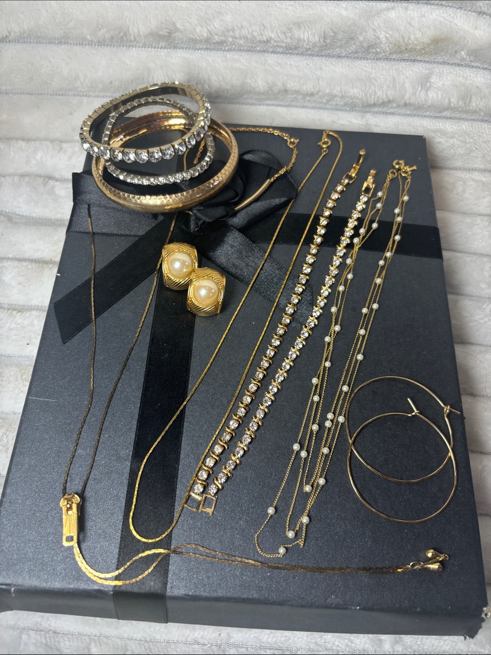 Vintage Goldtone Jewerly
